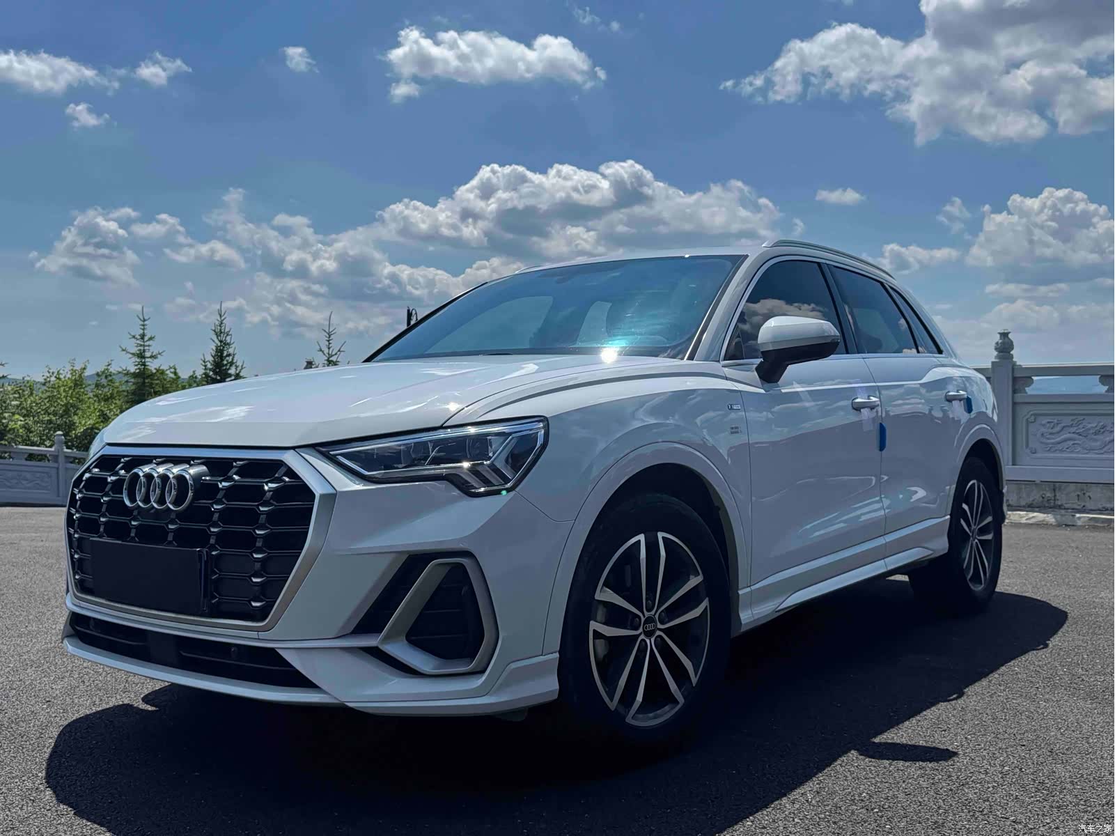 Audi Q3, 2022 1