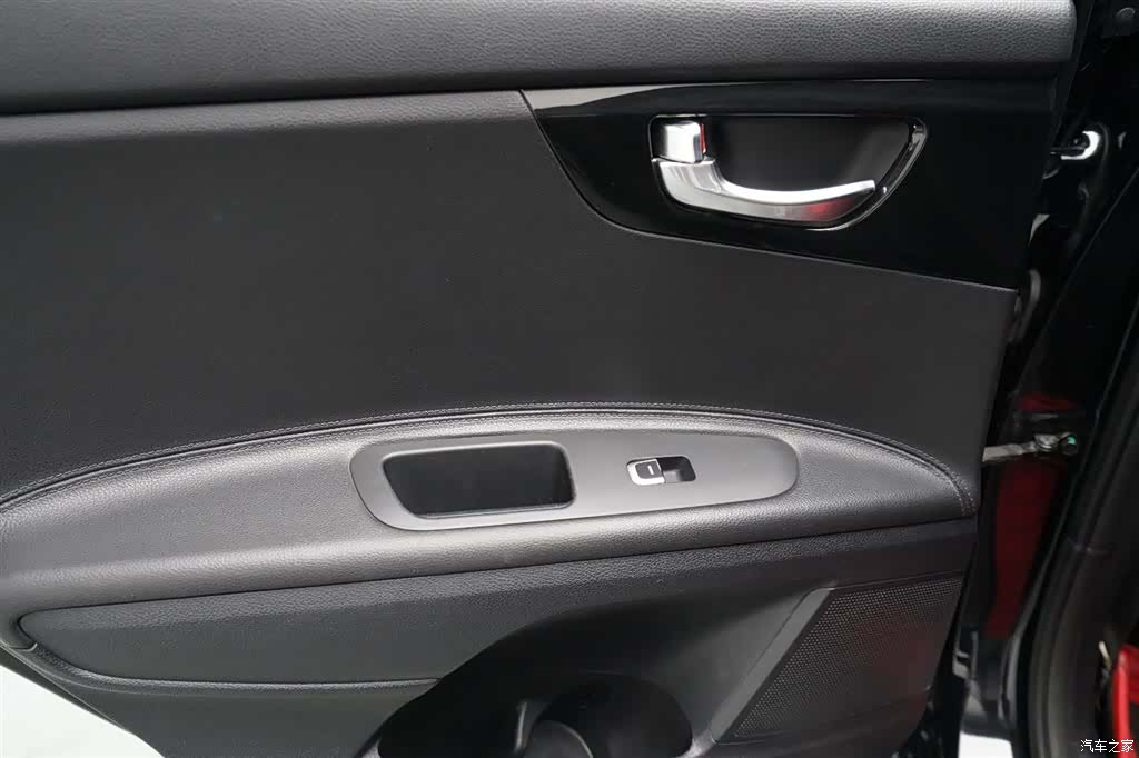Kia K4, 2015 16