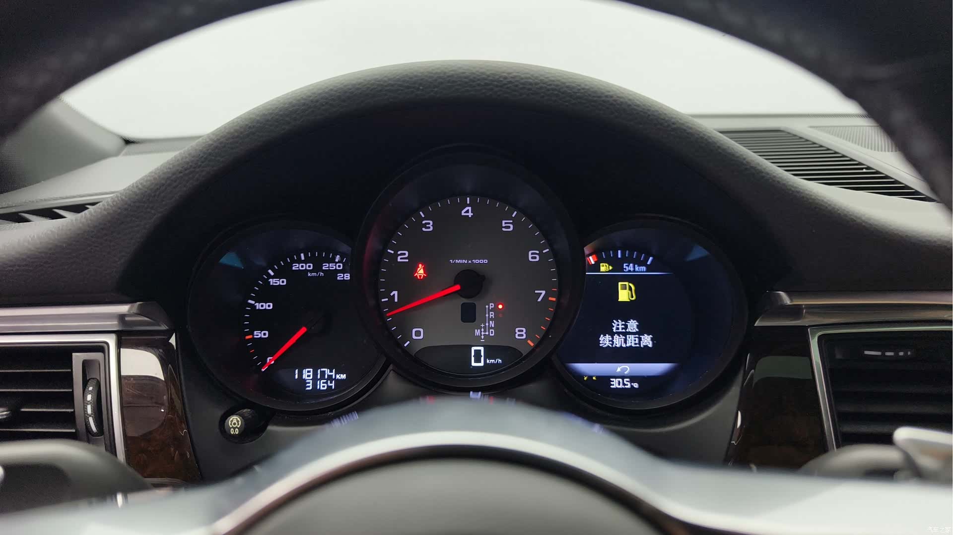 Porsche Macan, 2017 12