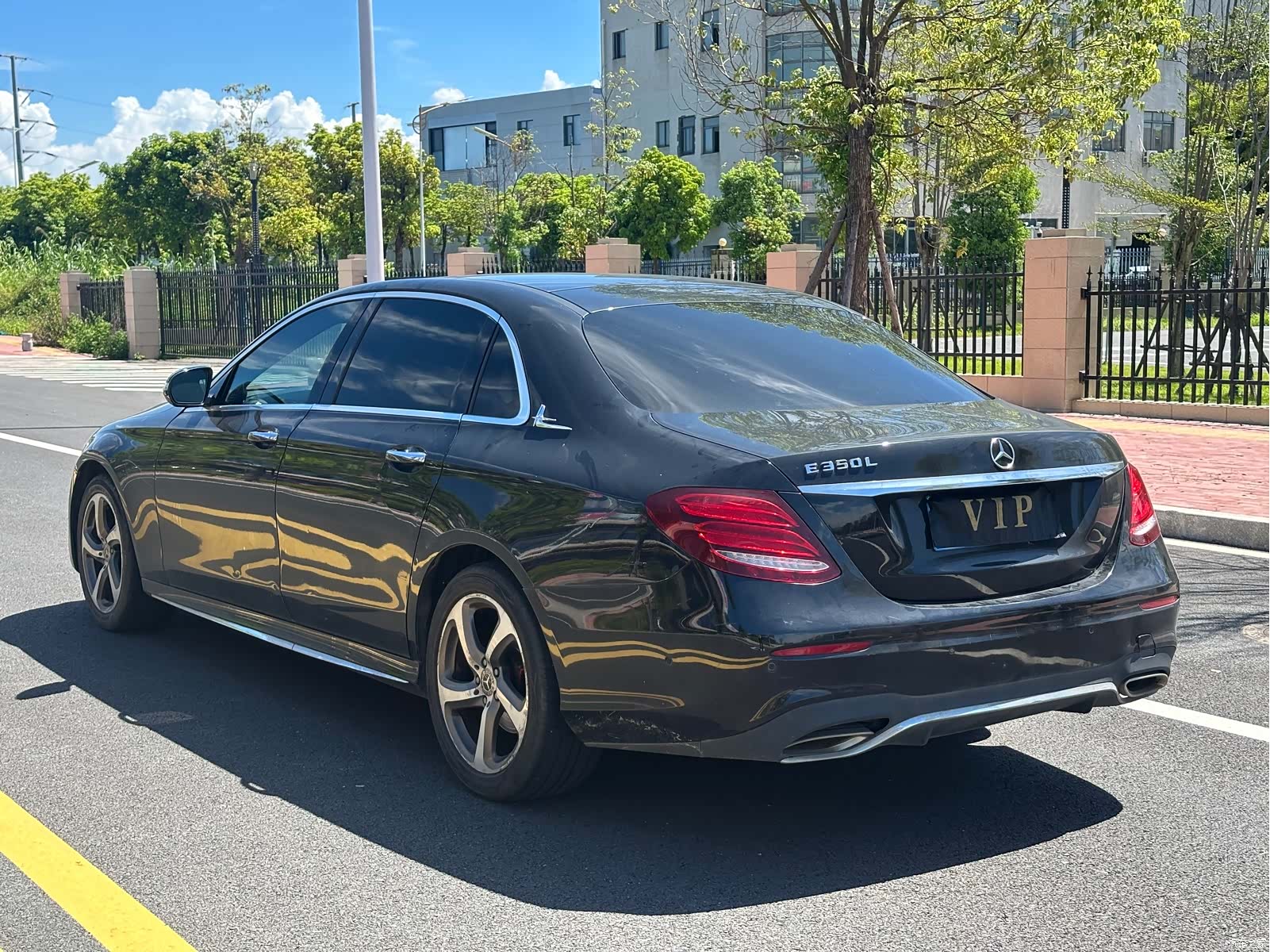 Mercedes-Benz E-Class, 2018 7