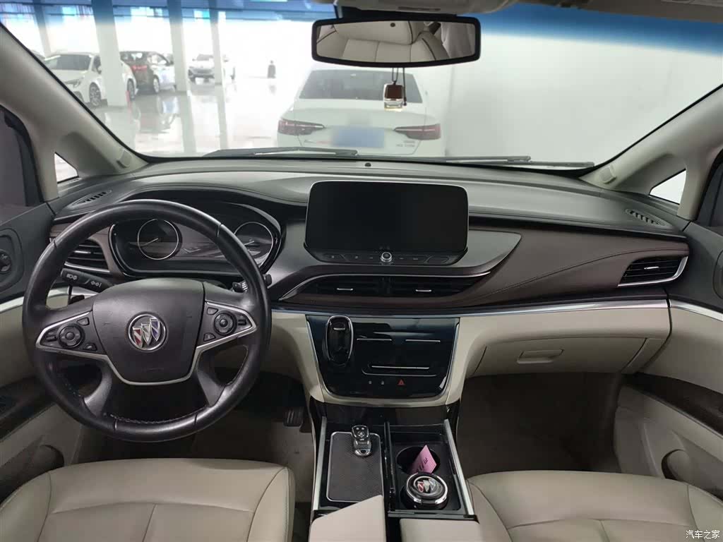 Buick GL8, 2021 12