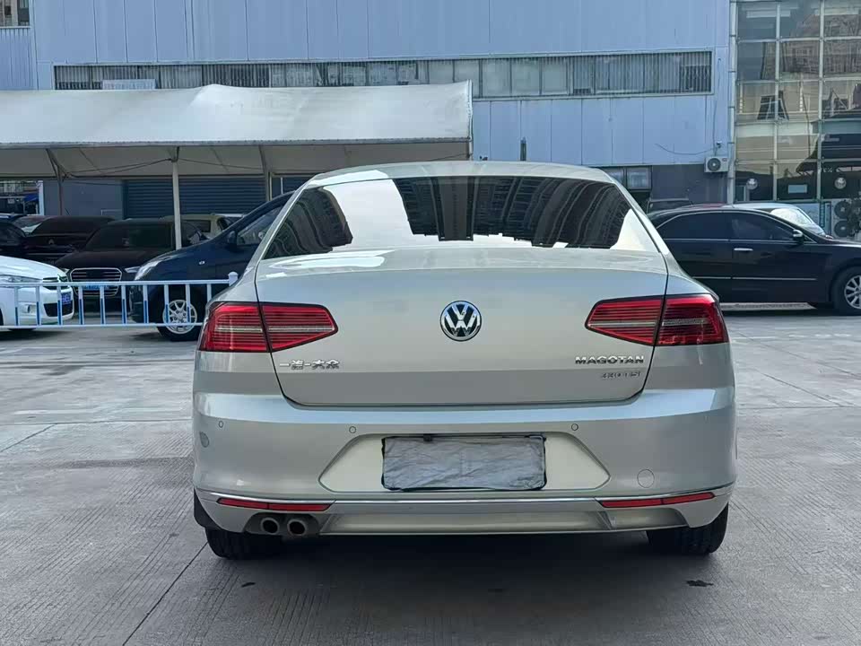 Volkswagen Magotan
