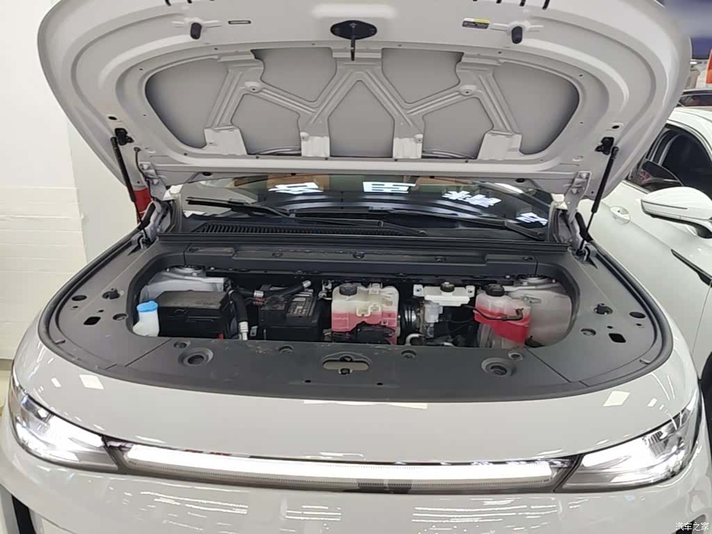 Leapmotor C10, 2025 20