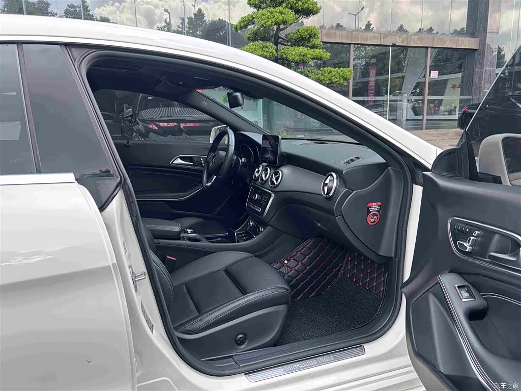 Mercedes-Benz CLA, 2019 10