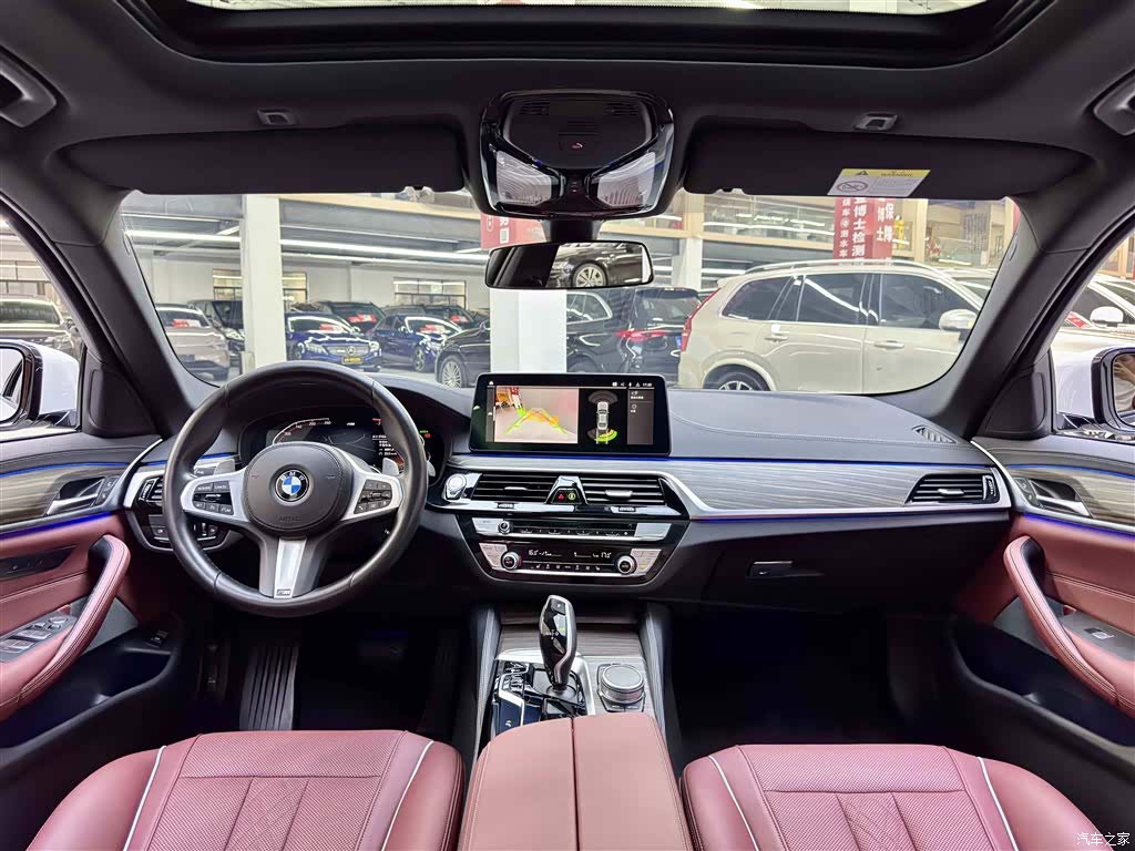 BMW 5 Series, 2022 12