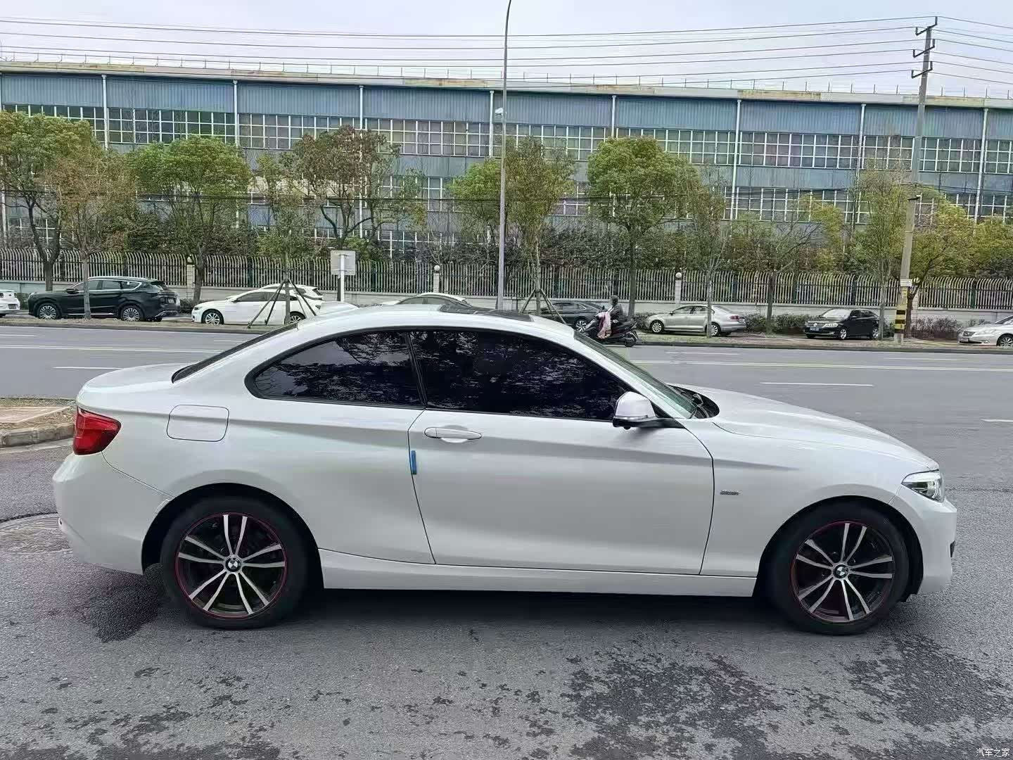 BMW 2 Series, 2018 все фото
