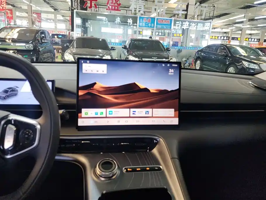 Geely Galaxy Galaxy E5