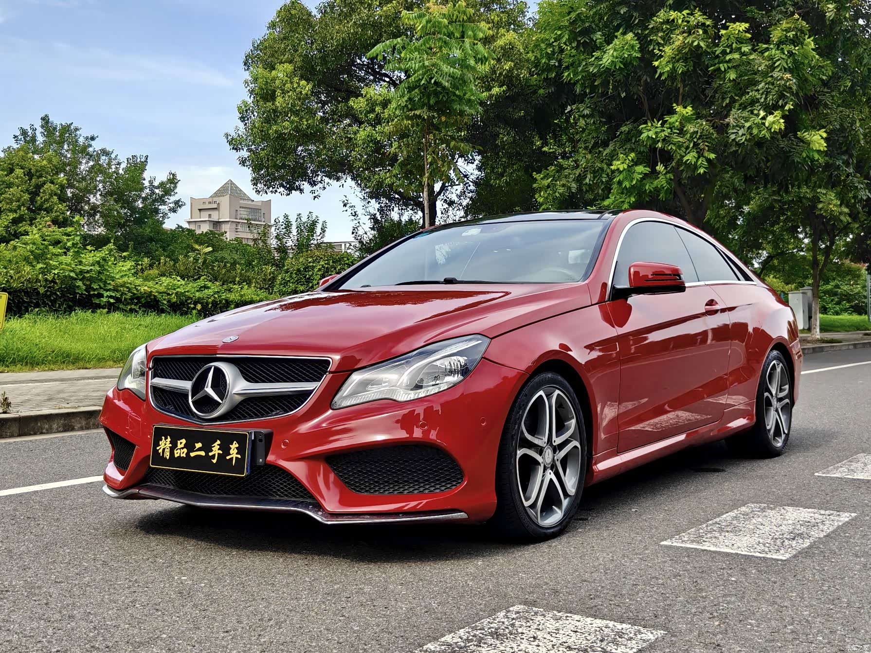 Mercedes-Benz E-Class, 2015 1