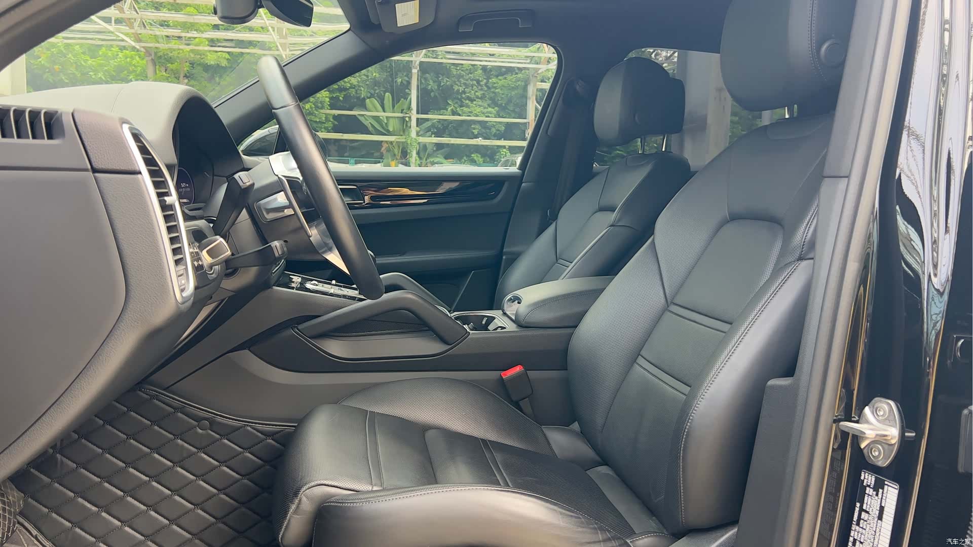 Porsche Cayenne, 2022 7