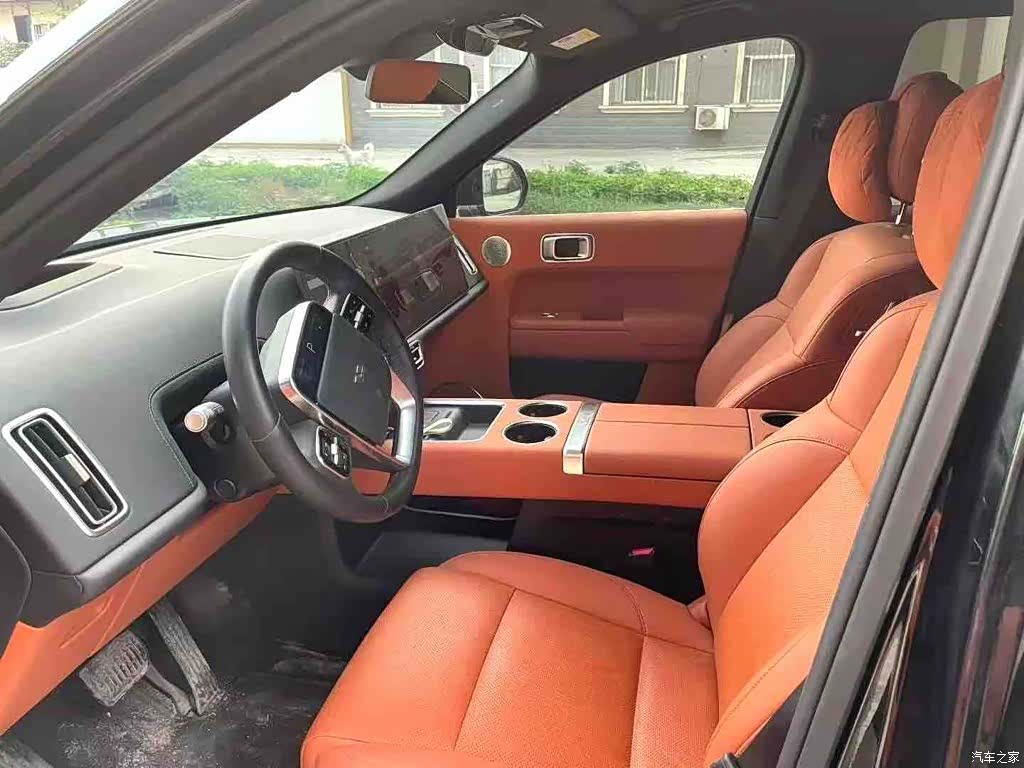 Li Auto L8, 2025 все фото