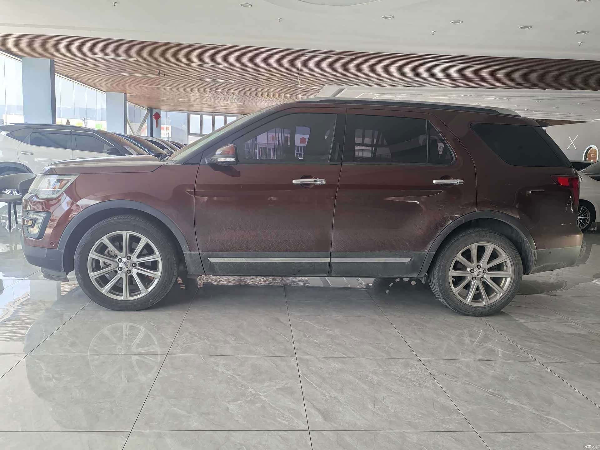 Ford Explorer, 2016 3