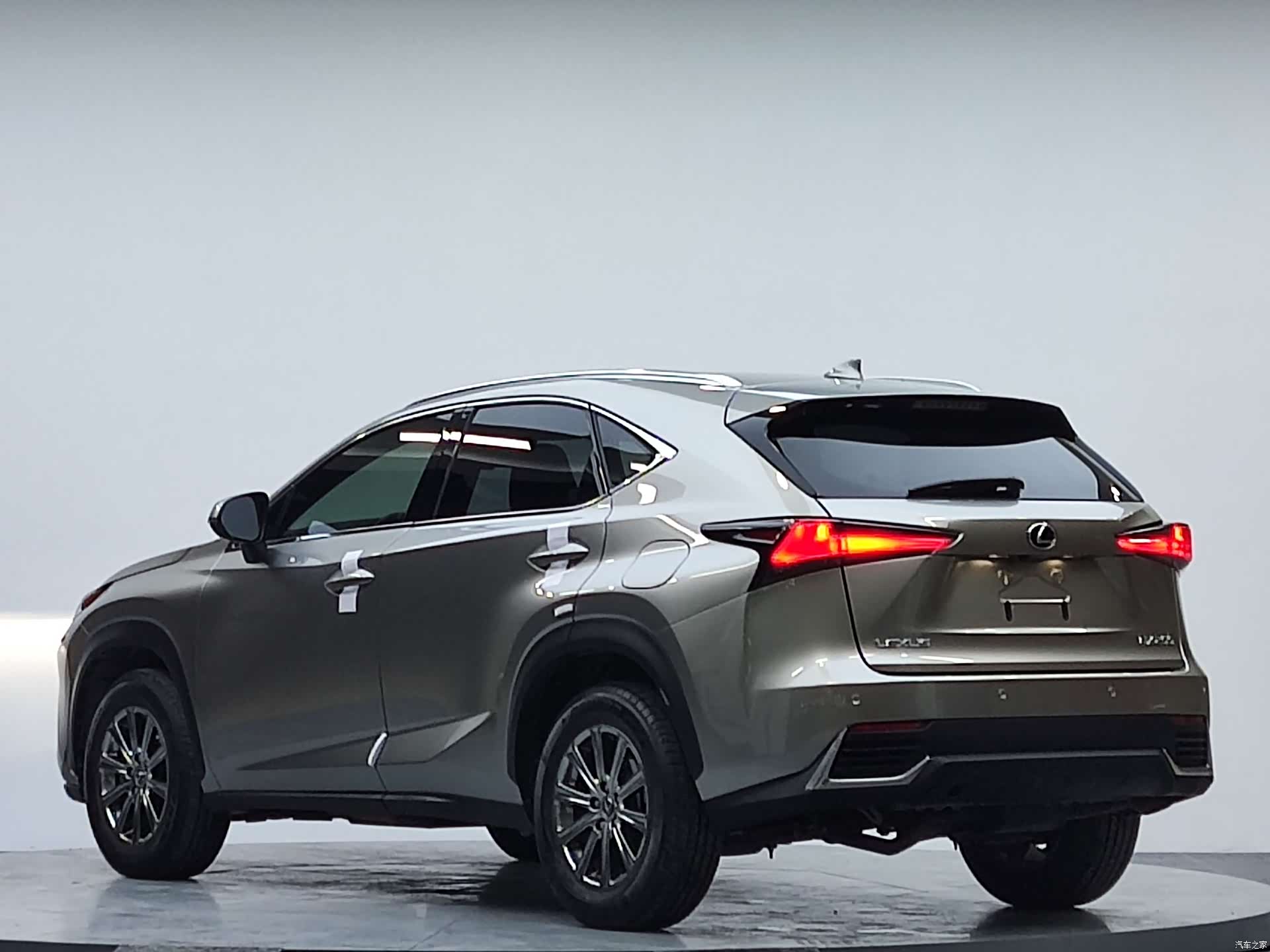 Lexus NX, 2021 6