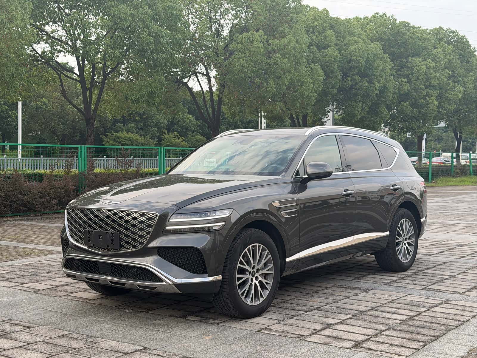 Genesis GV80