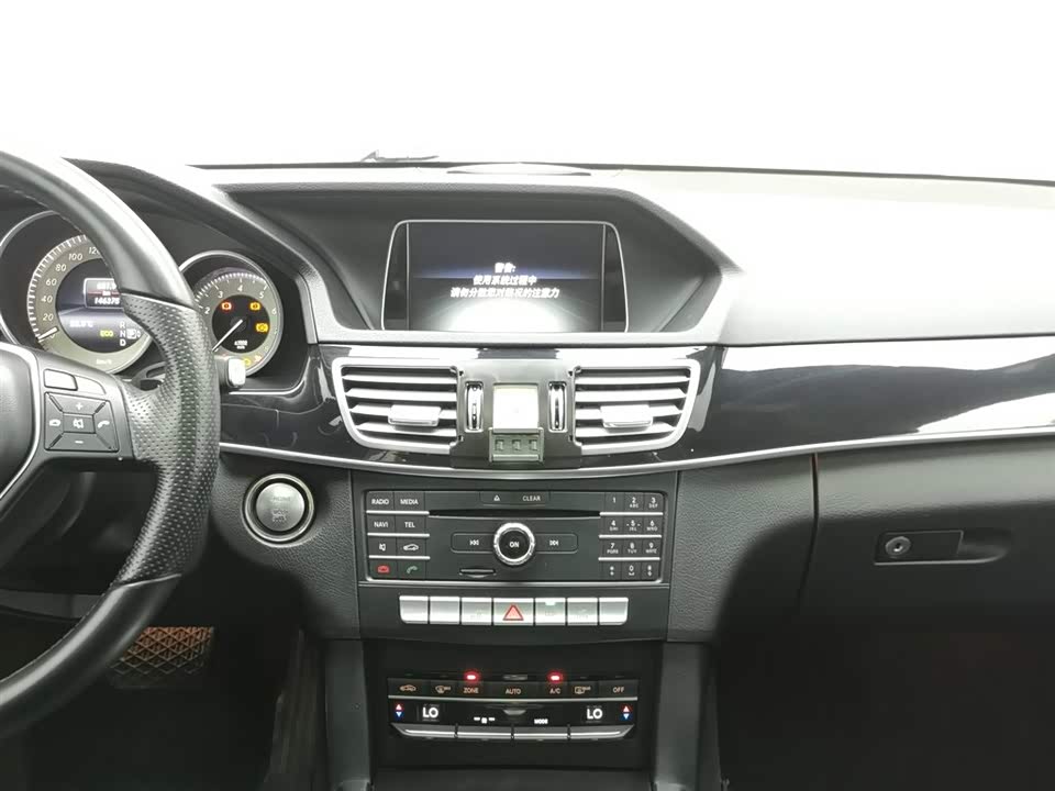 Mercedes-Benz E-class Mercedes-Benz E-class