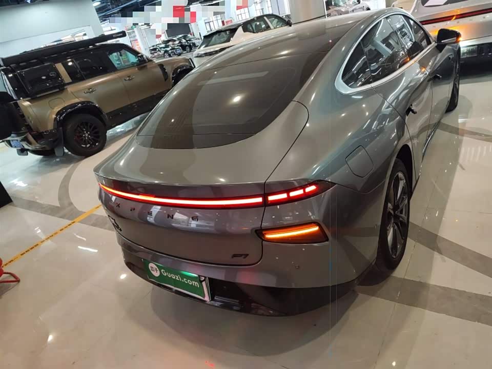XPENG P7