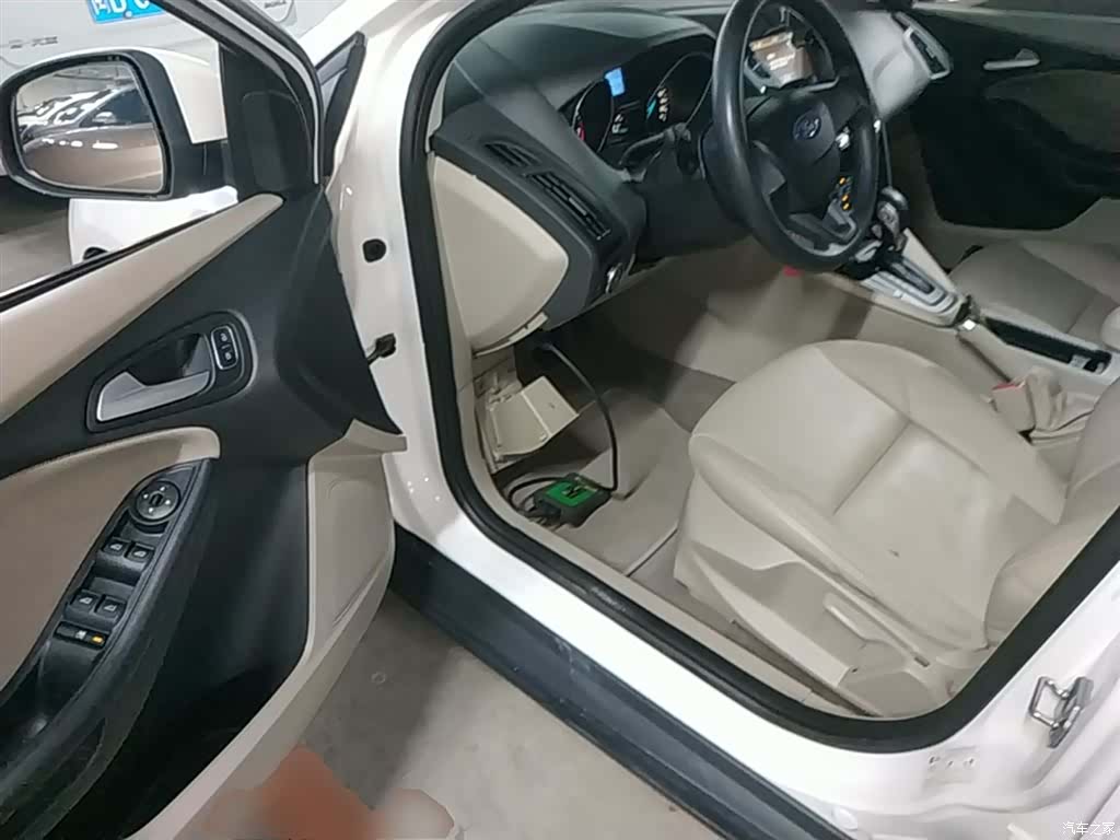 Ford Focus, 2015 16