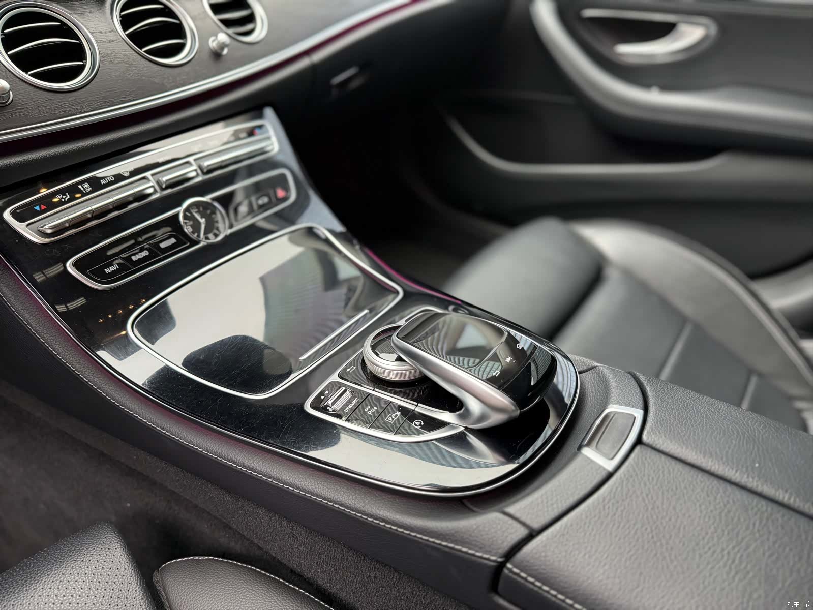 Mercedes-Benz E-Class, 2017 12