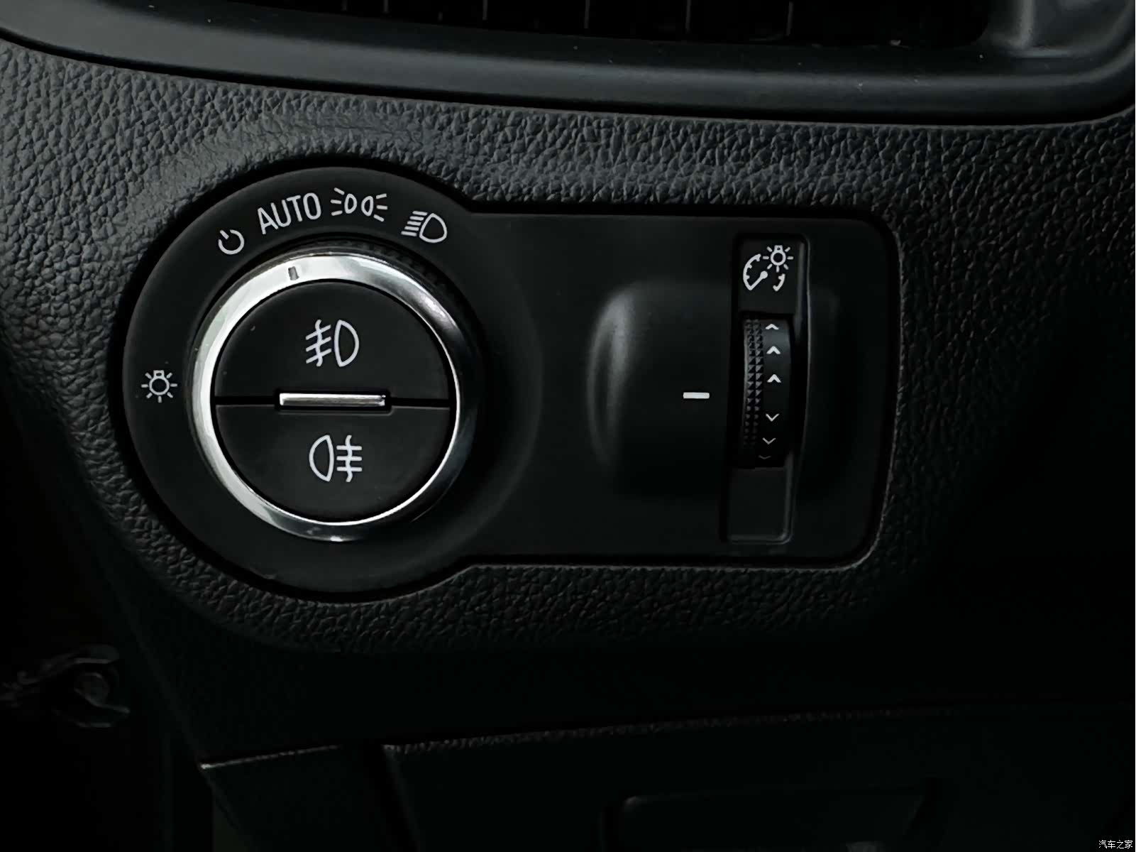 Buick Envision Plus, 2019 24