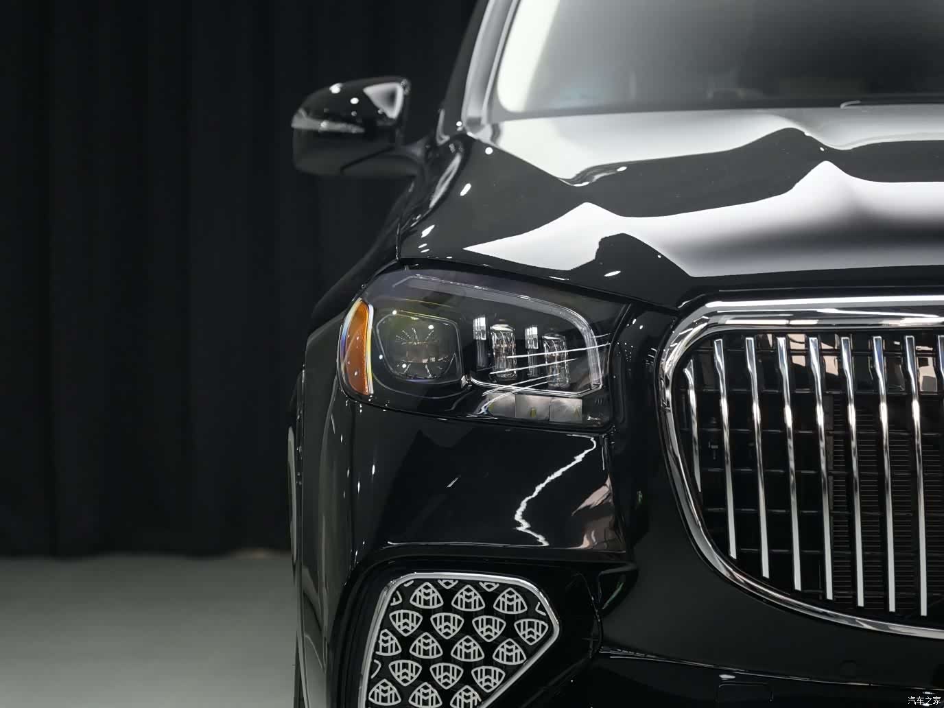 Maybach GLS, 2024 27