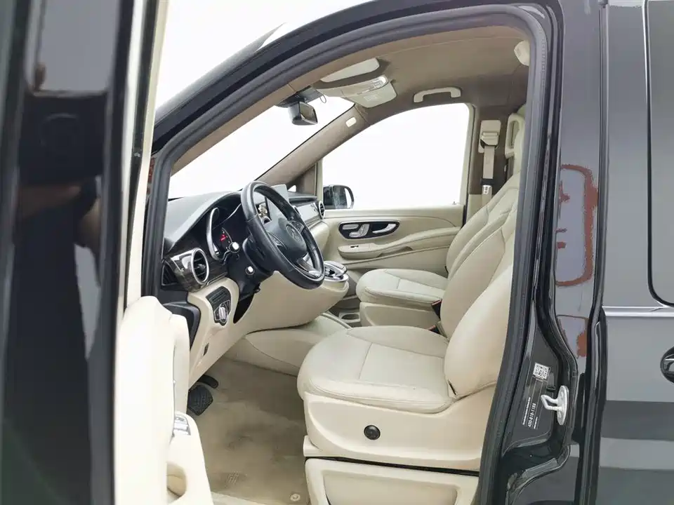 Mercedes-Benz V-class Mercedes-Benz V-class