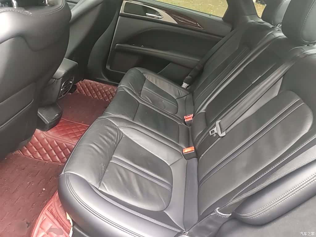 Lincoln MKZ, 2018 17