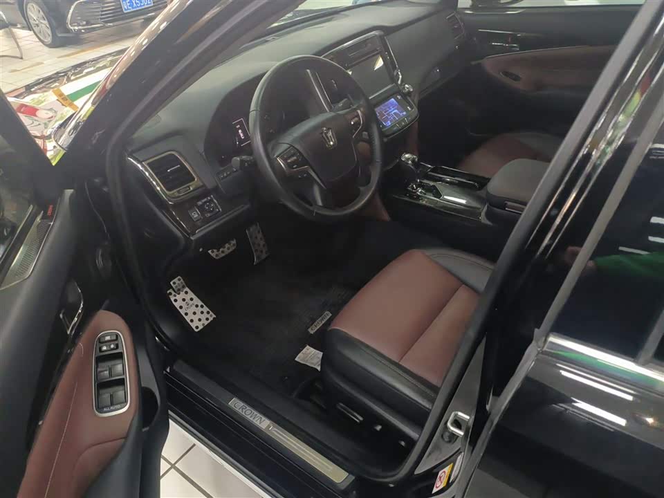 Toyota crown Toyota crown