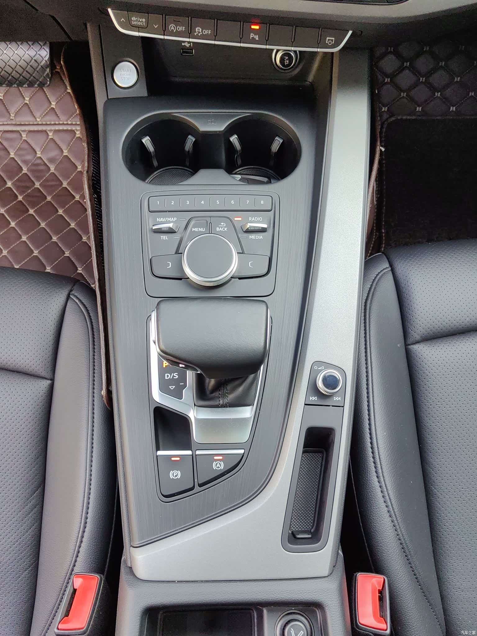 Audi A4L, 2019 31