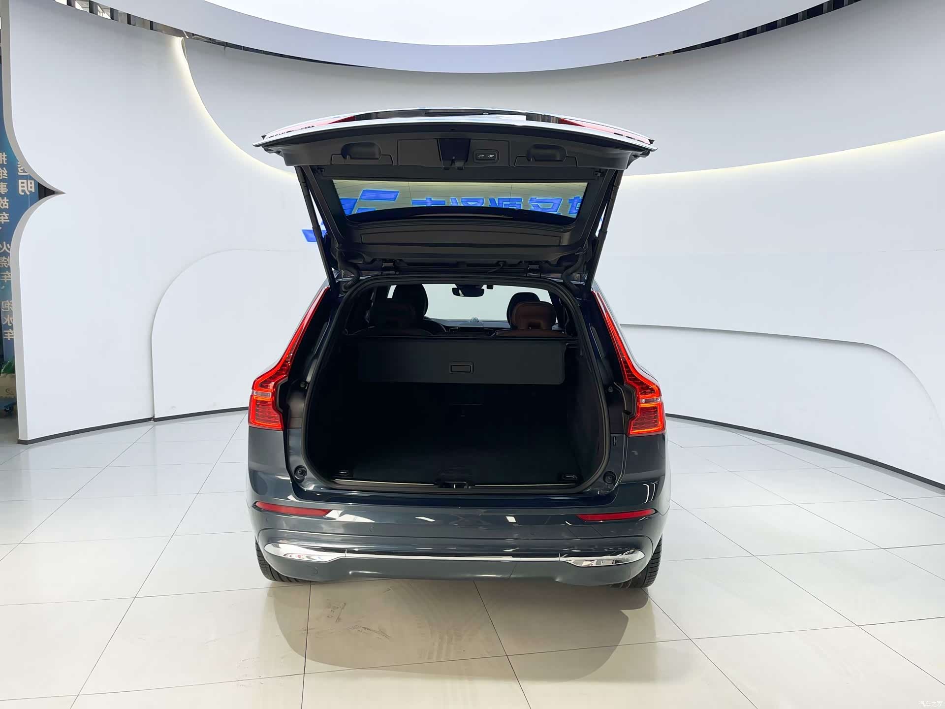 Volvo XC60, 2024 6