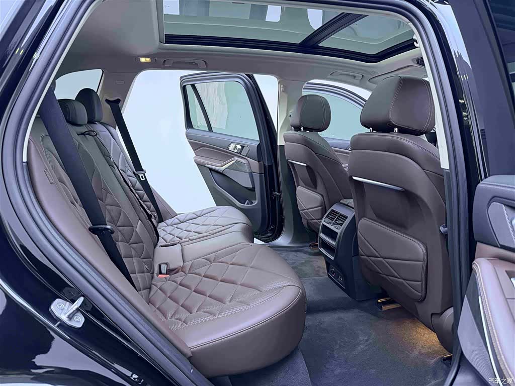 BMW X5, 2022 9
