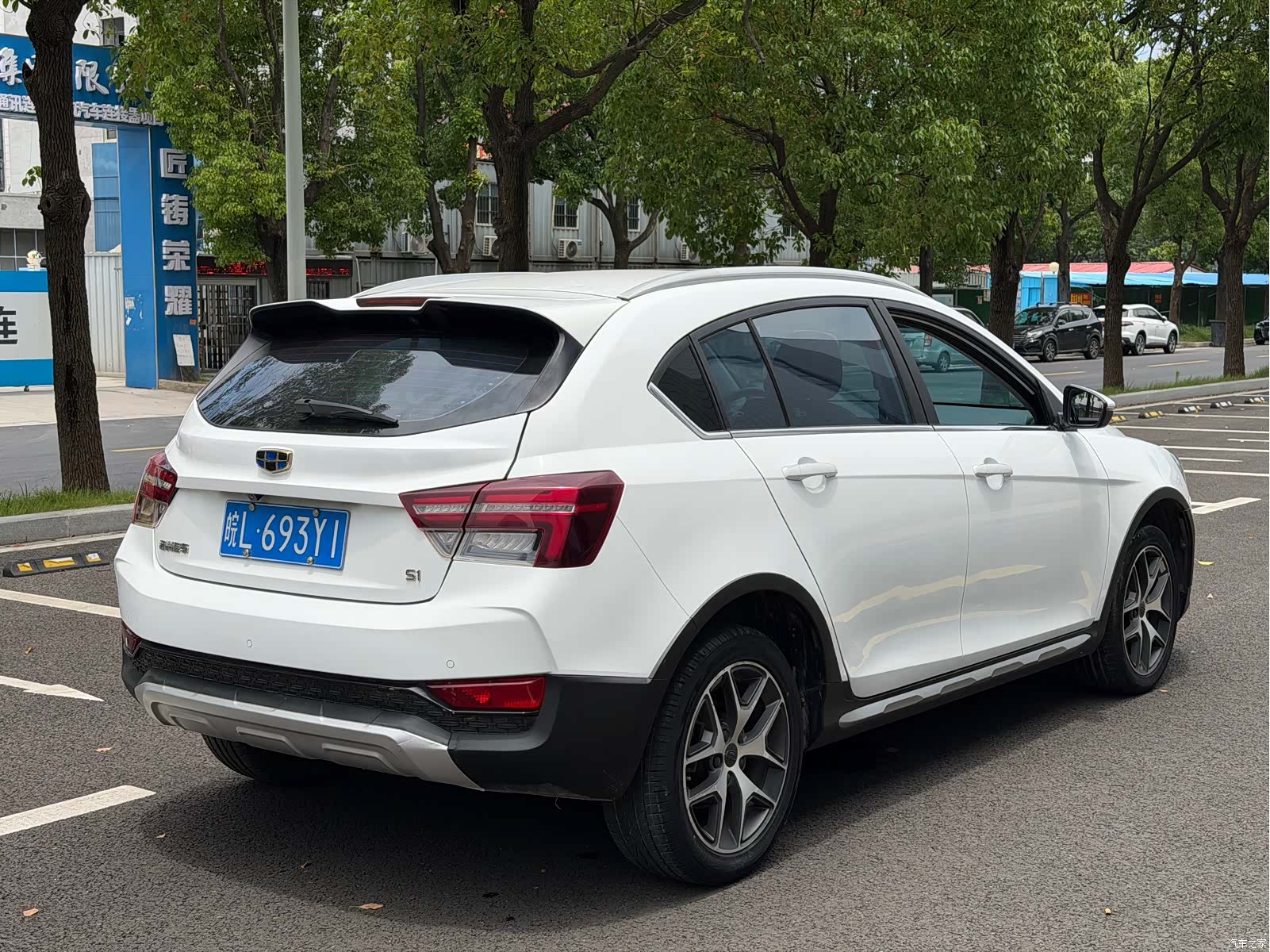 Geely S1, 2019 4
