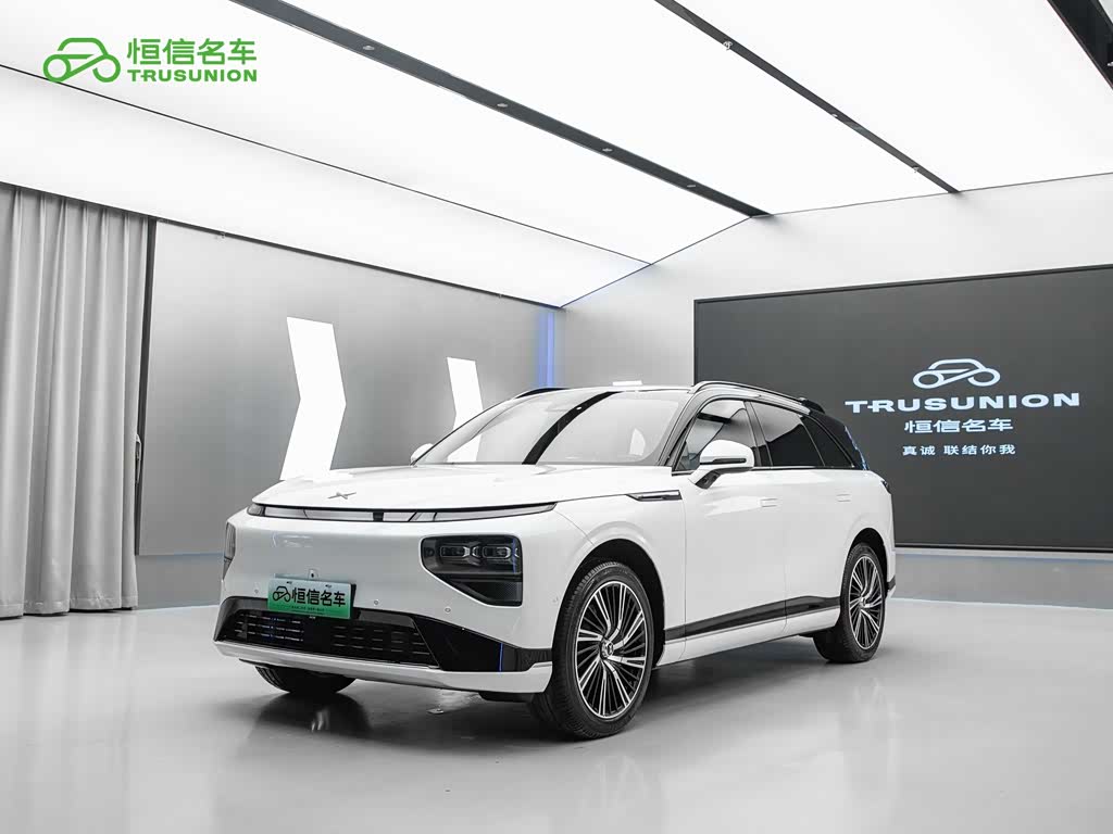 Xpeng G9