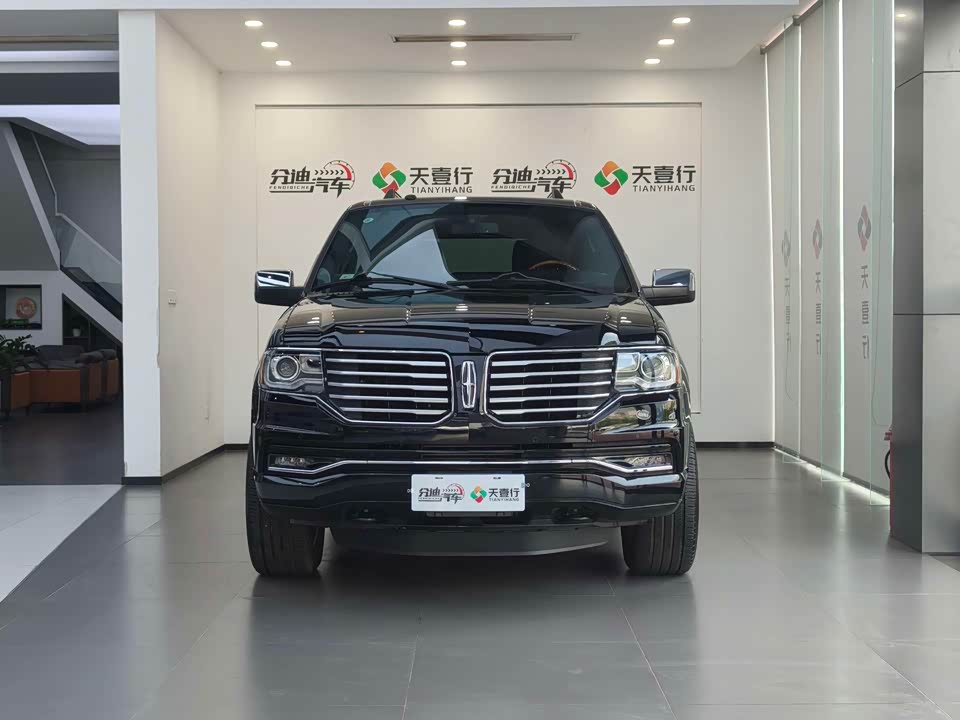 Lincoln Navigator