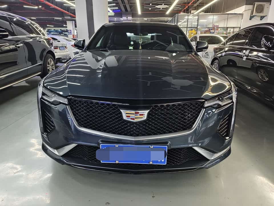 Cadillac CT4