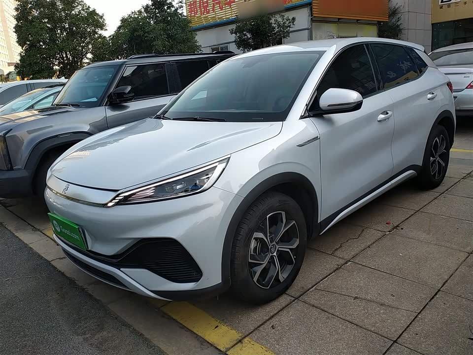 BYD Yuan PLUS