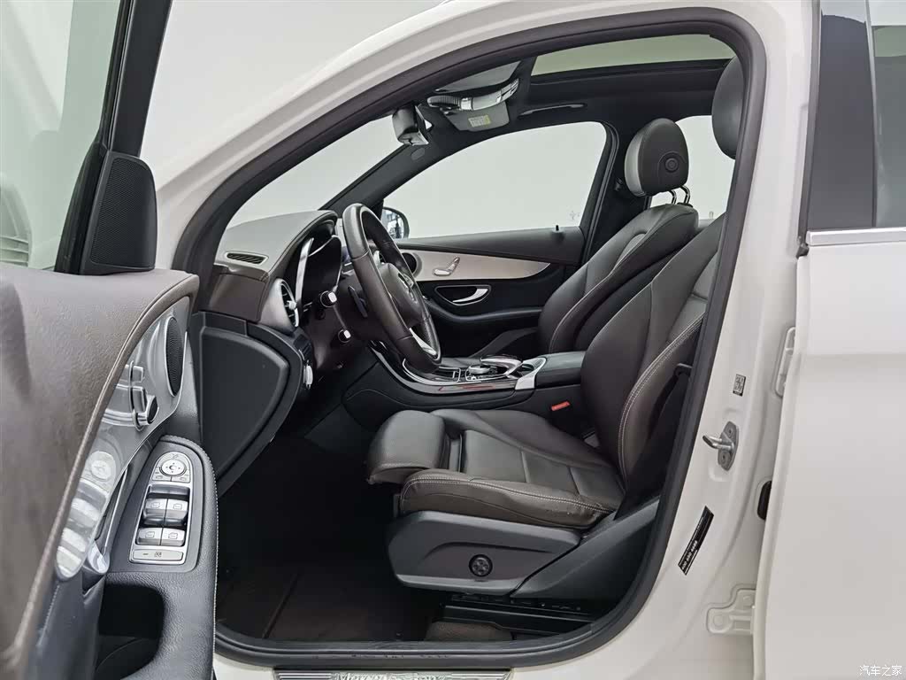 Mercedes-Benz GLC, 2018 10