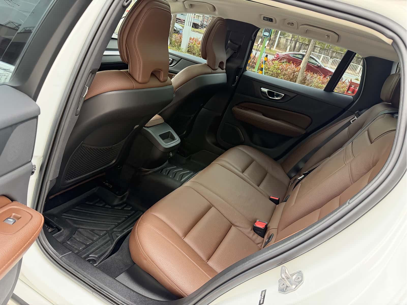 Volvo V60, 2020 6