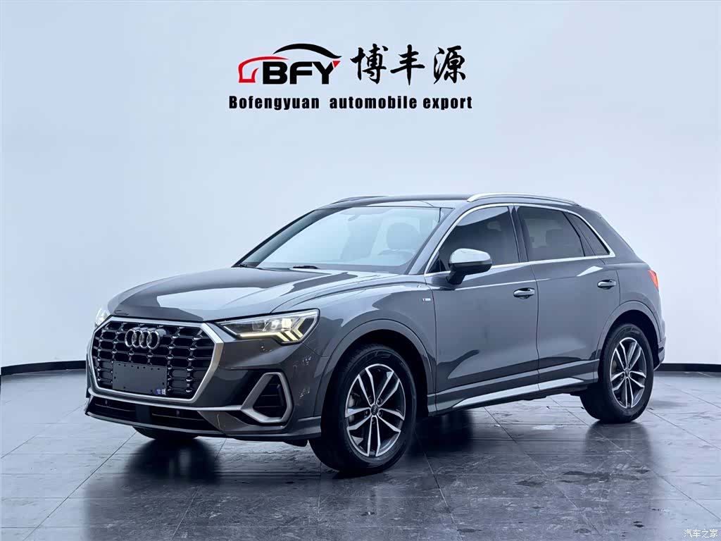 Audi Q3, 2023 1