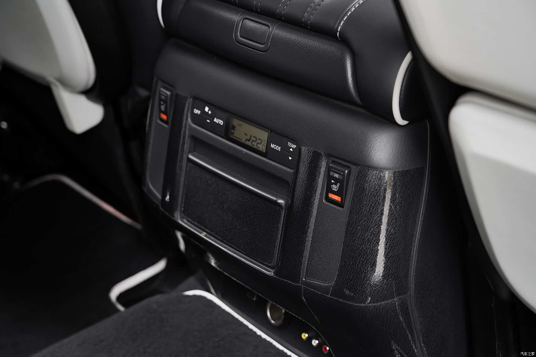 Infiniti QX80, 2016 34