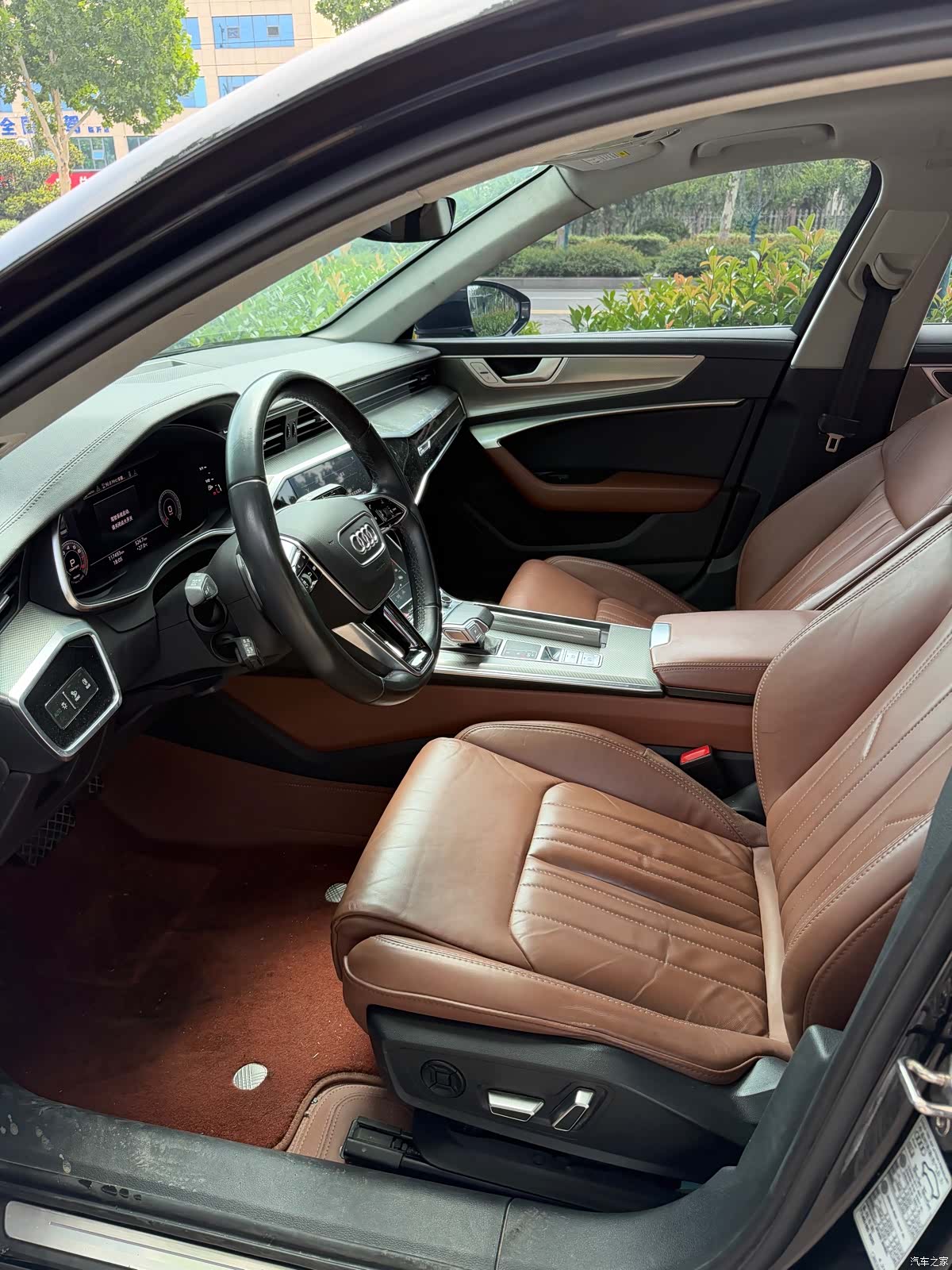 Audi A6L, 2023 все фото