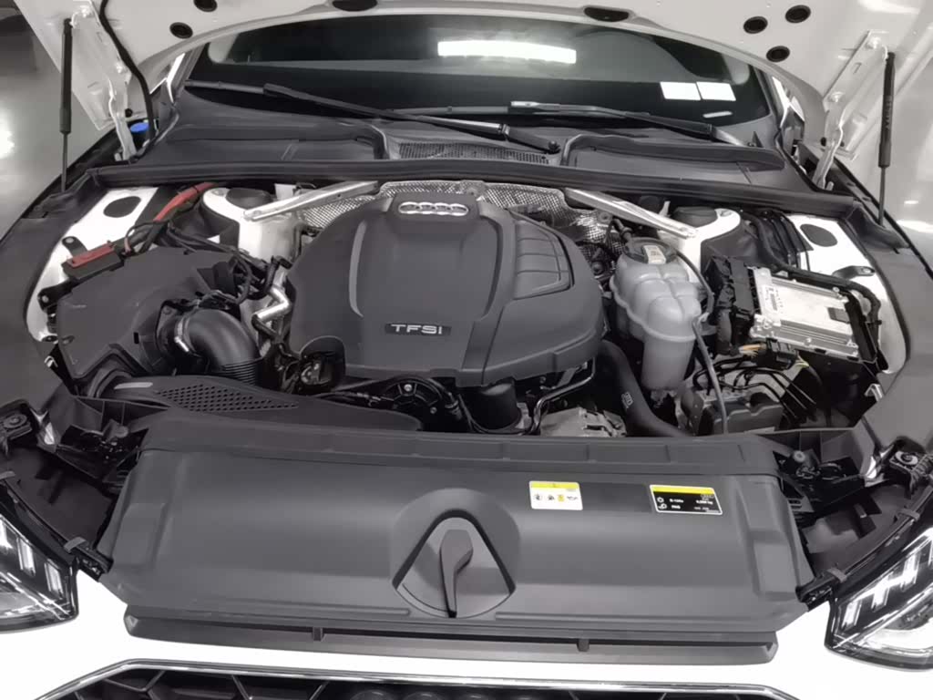 Audi A4L, 2021 20