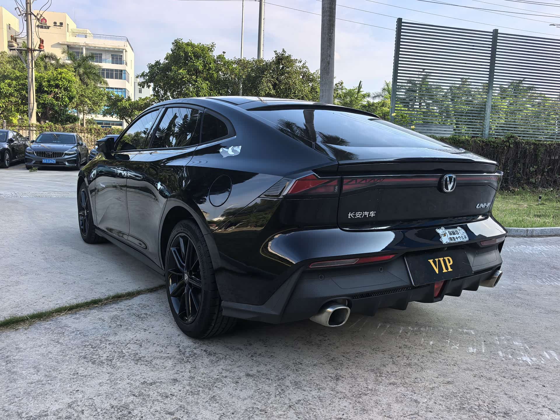 Changan UNI-V, 2022 13