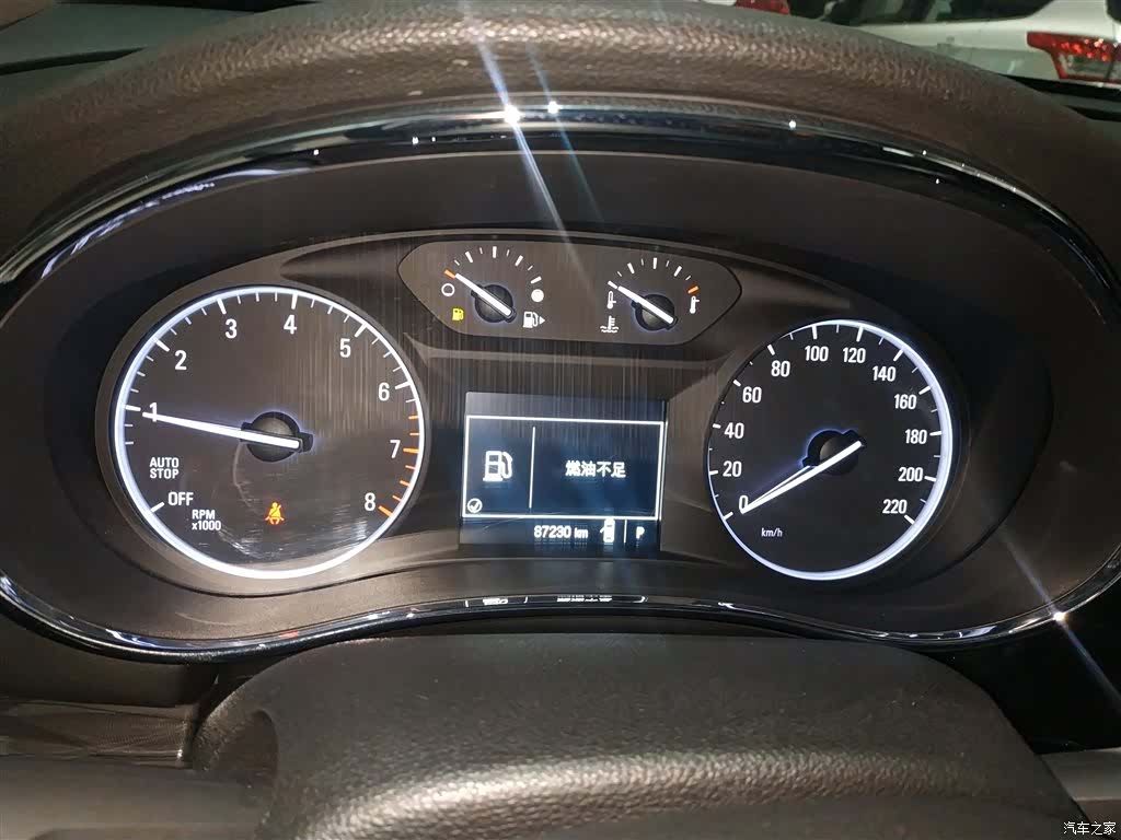 Buick Encore, 2017 12