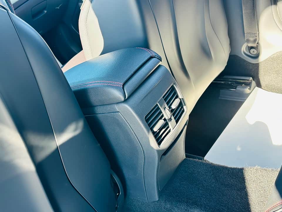 Mercedes-Benz CLA AMG