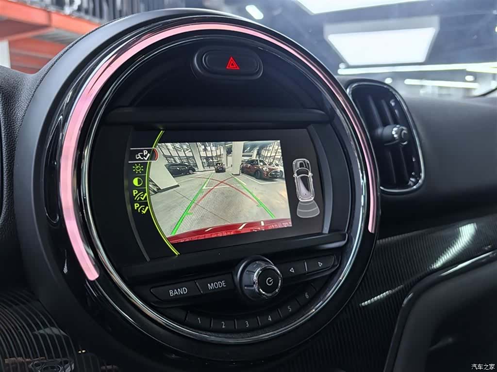 Mini Countryman, 2017 13