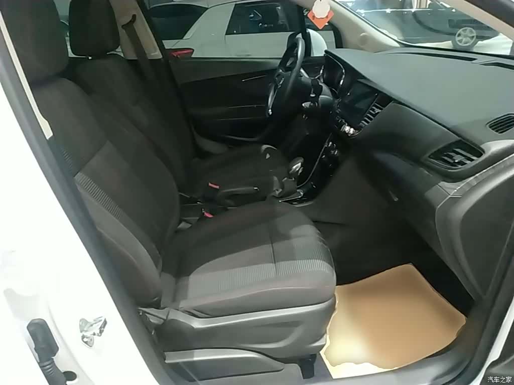 Buick Encore, 2017 25