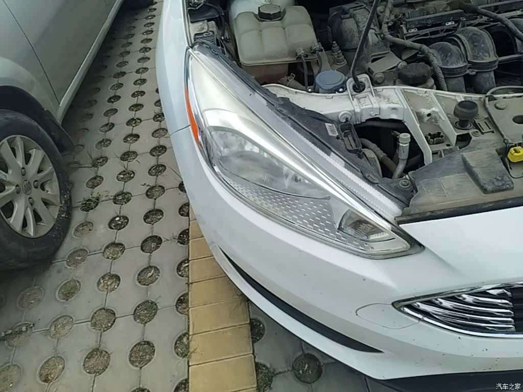 Ford Focus, 2016 13