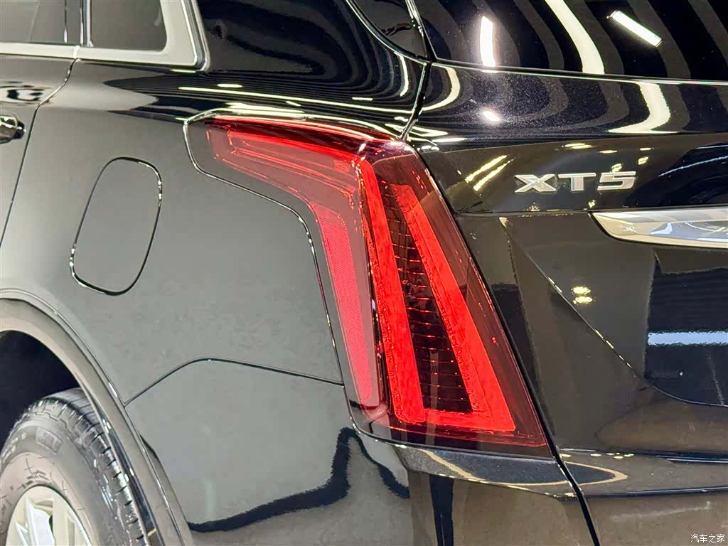 Cadillac XT5, 2024 9
