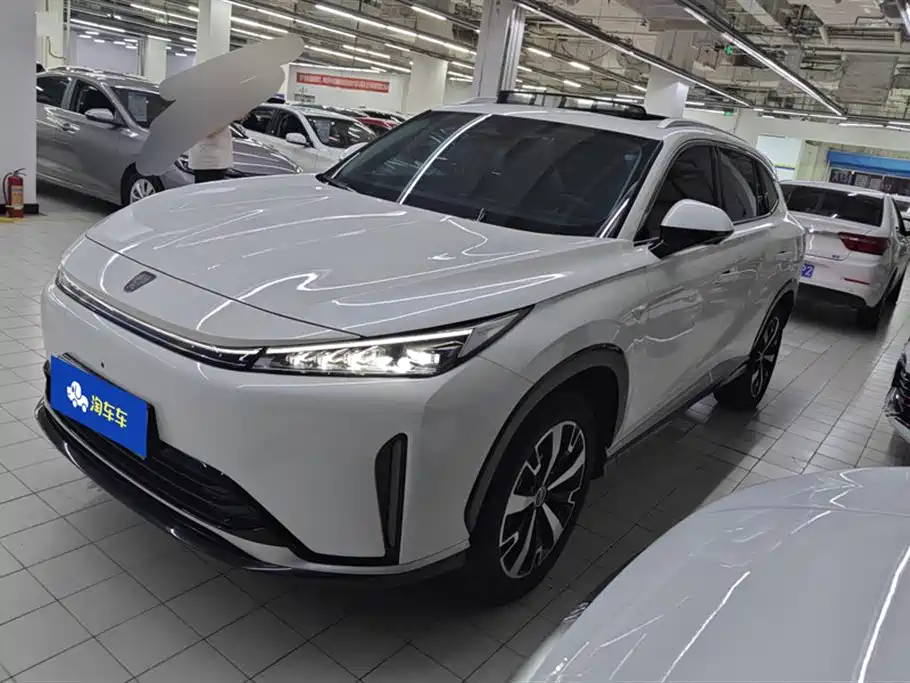 Roewe D5X DMH