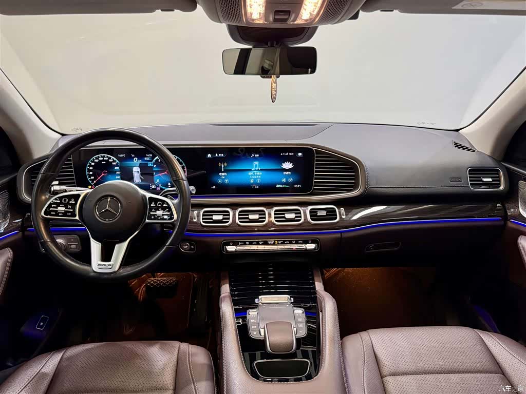 Mercedes-Benz GLE, 2022 14