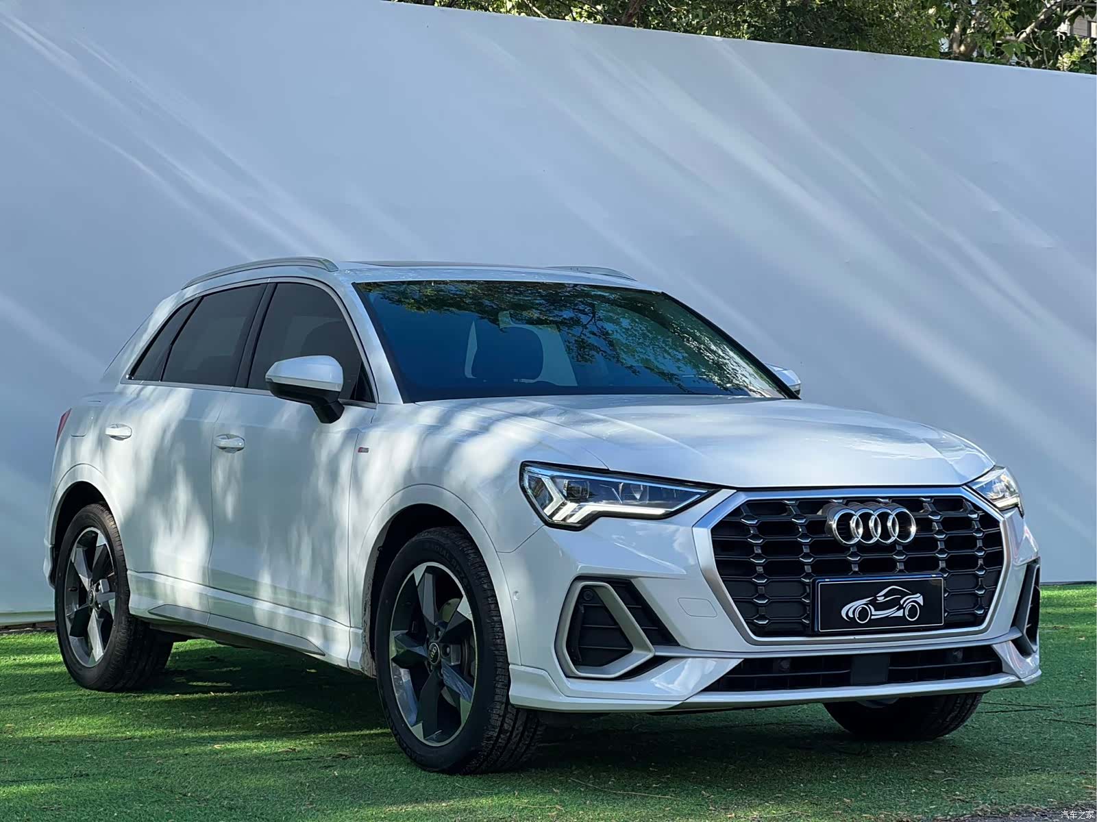 Audi Q3, 2022 3